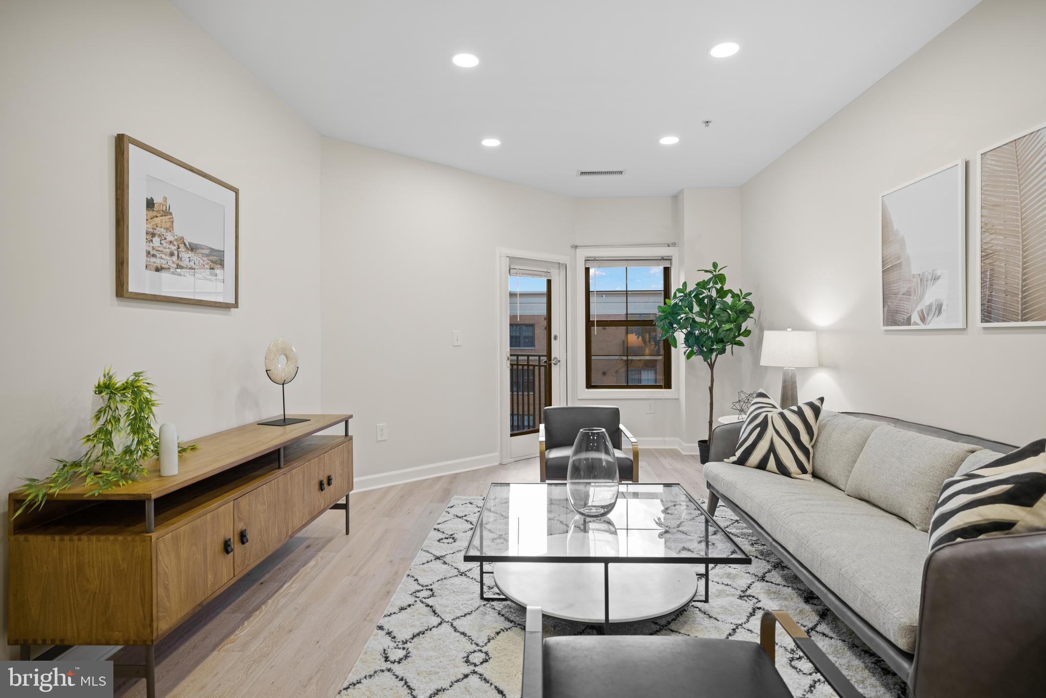 1111 25th Street Northwest, Unit 908 Washington, DC 20037 - Photo 8 of 33