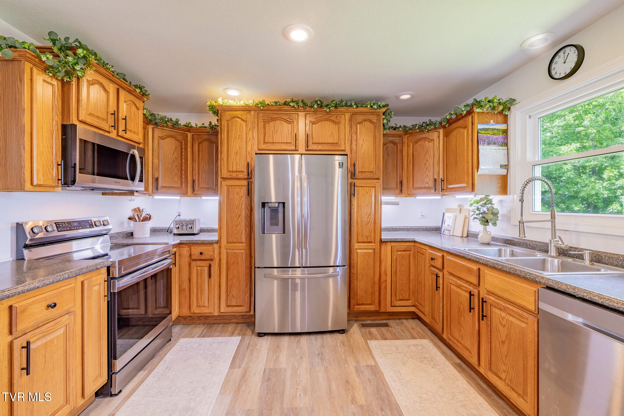 902 South Mill Road Greeneville, TN 37743 - Photo 7 of 50 1R9A5793-HDR