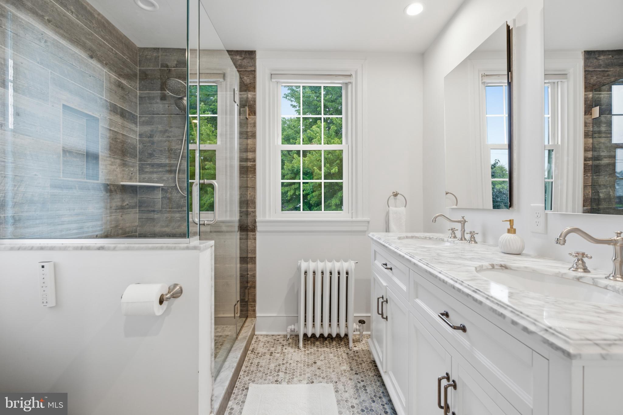 417 Oxford Road Havertown, PA 19083 - Photo 26 of 43 Gallery Image 26