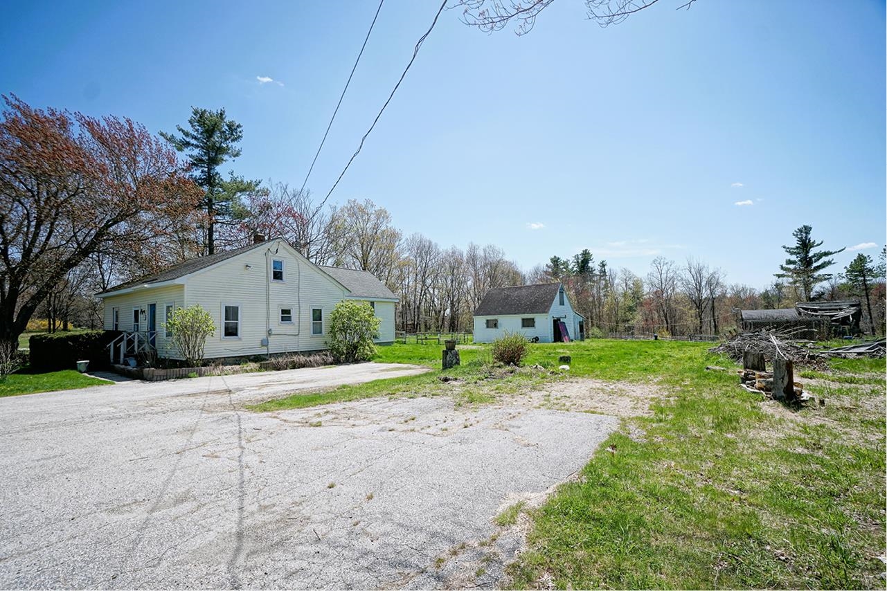 197 Chester Street Chester, NH 03036 - Photo 10 of 48 Gallery Image 10