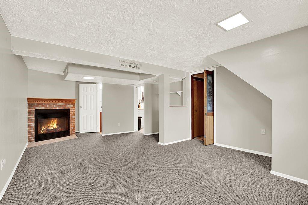 471 Tivoli Road Pittsburgh, PA 15239 - Photo 19 of 25 Gallery Image 19