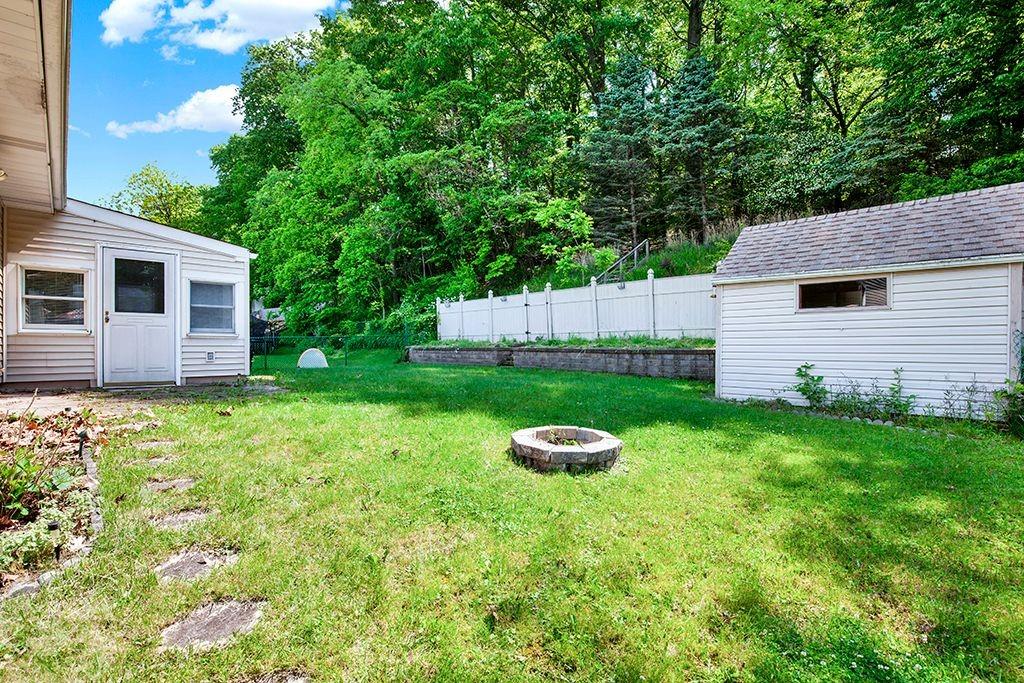 471 Tivoli Road Pittsburgh, PA 15239 - Photo 22 of 25 Gallery Image 22