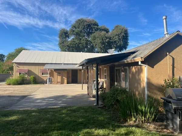 $315,000 | 735 Reeds Avenue, Red Bluff, CA 96080