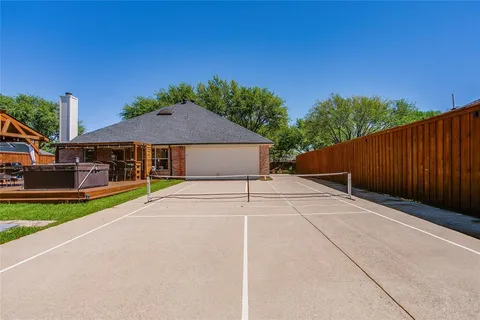 $439,000 | 3413 Lake Highlands Drive, Rowlett, TX 75088