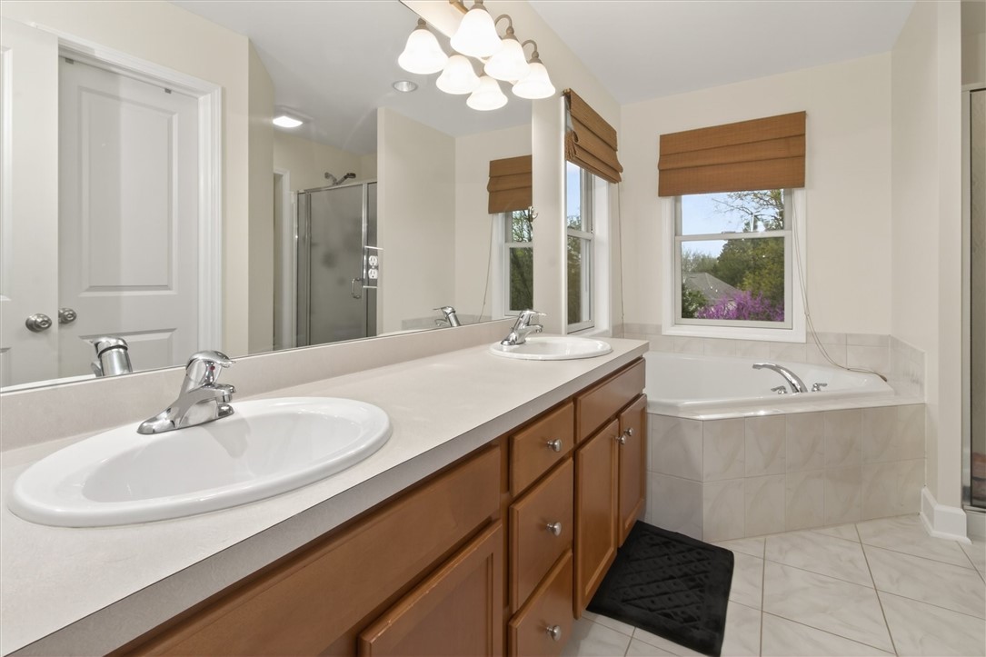 1762 Schlegel Road Webster, NY 14580 - Photo 24 of 47