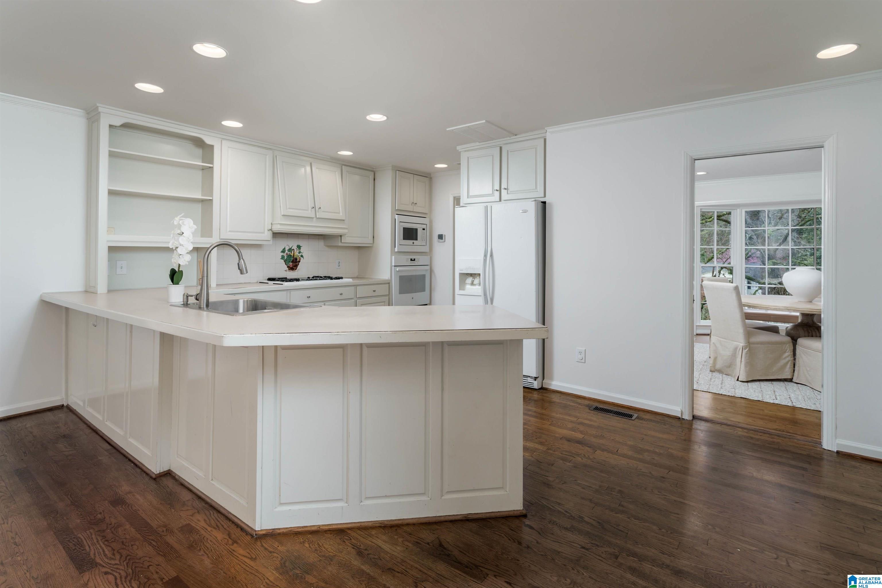 3528 Brookwood Road Birmingham, AL 35223 - Photo 24 of 45