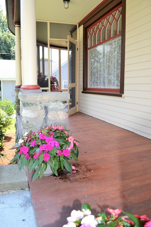 60 Spring Street Wakefield, MA 01880 - Photo 3 of 30