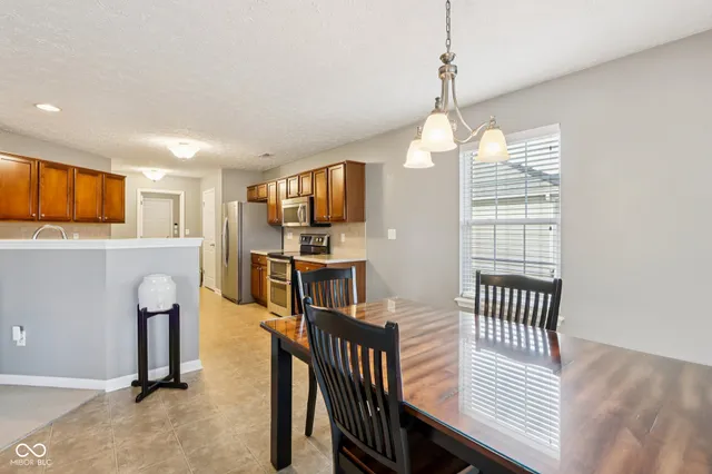 $369,900 | 5556 Jutland Drive, Plainfield, IN 46168