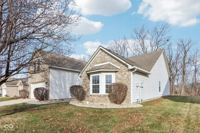 $369,900 | 5556 Jutland Drive, Plainfield, IN 46168