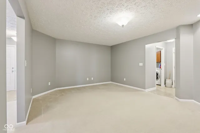 $369,900 | 5556 Jutland Drive, Plainfield, IN 46168