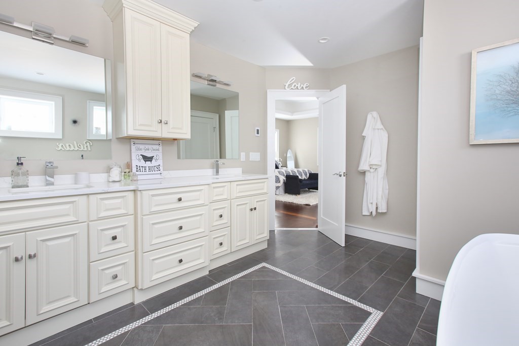 1 Pine Grove Road Medfield, MA 02052 - Photo 18 of 40