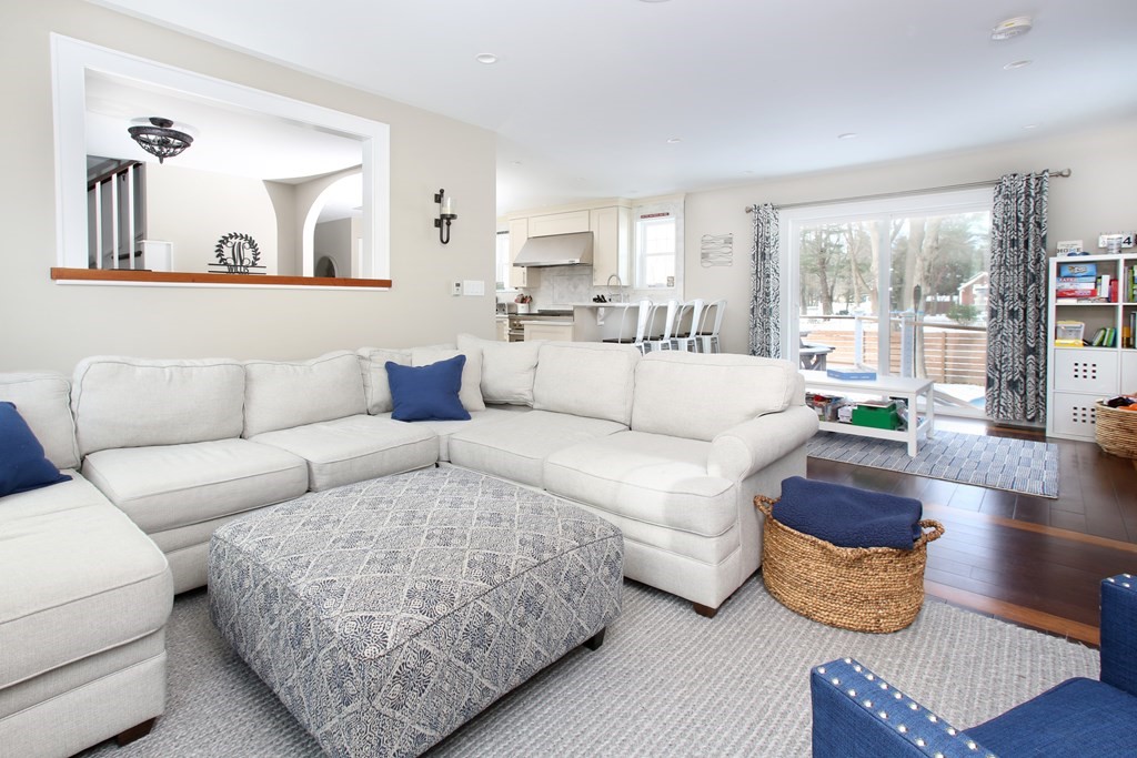 1 Pine Grove Road Medfield, MA 02052 - Photo 4 of 40