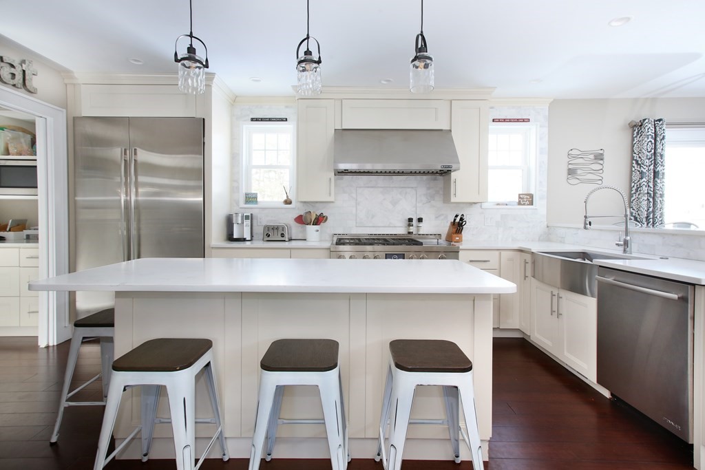 1 Pine Grove Road Medfield, MA 02052 - Photo 6 of 40