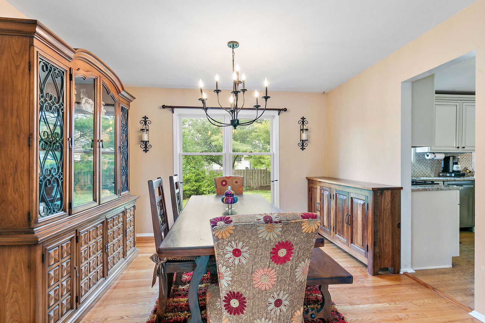 112 Thompson Boulevard Buffalo Grove, IL 60089 - Photo 7 of 34 a living room with furniture and a large window