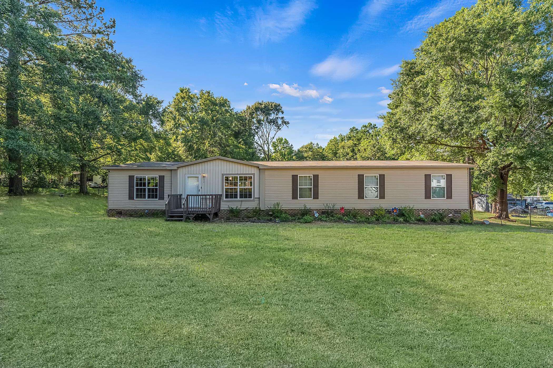 840 Miller Road Woodruff, SC 29388 - Photo 1 of 43