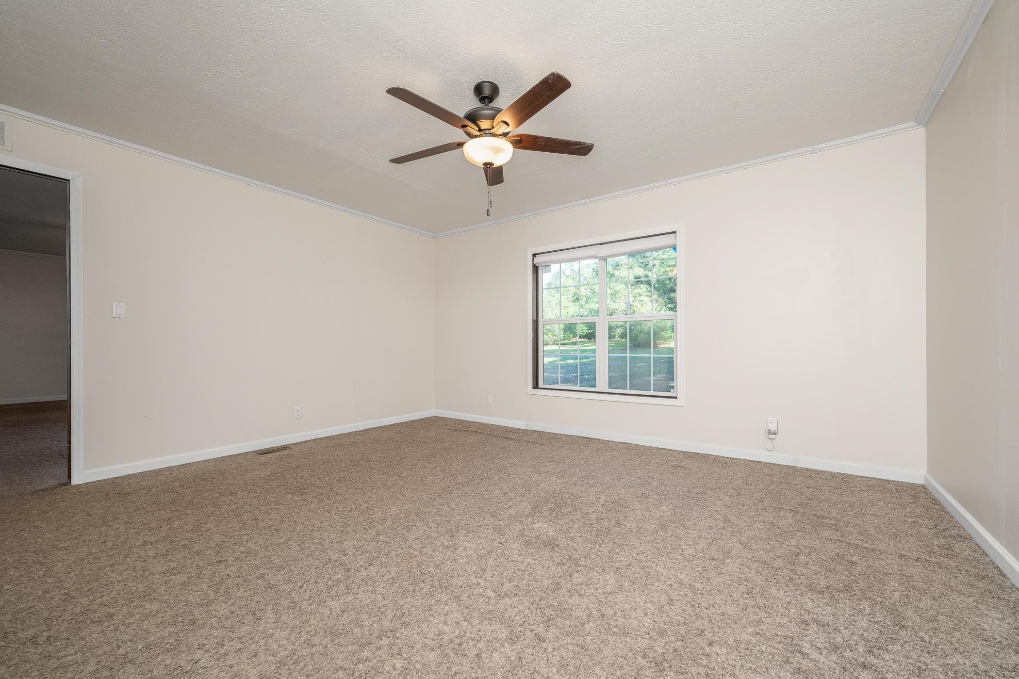 840 Miller Road Woodruff, SC 29388 - Photo 9 of 43
