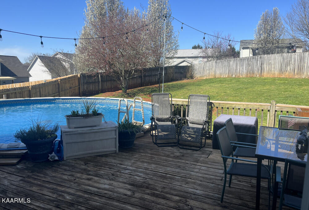 7709 Ambergate Road Powell, TN 37849 - Photo 10 of 11 7709AmbergateDr_21026_10