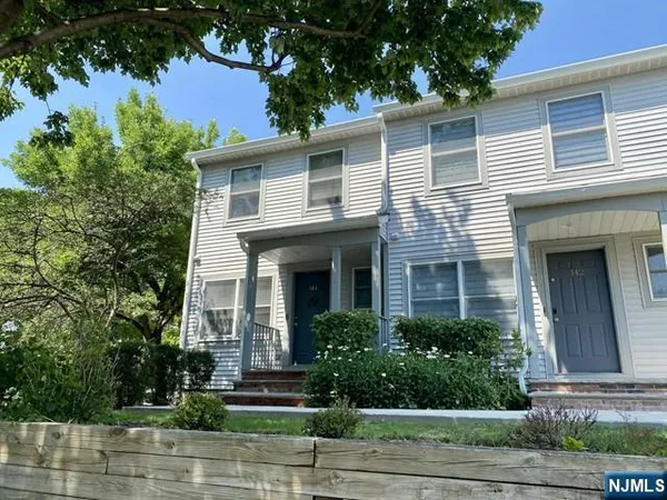 $4,750 | 144 Panorama Drive, Edgewater, NJ 07020