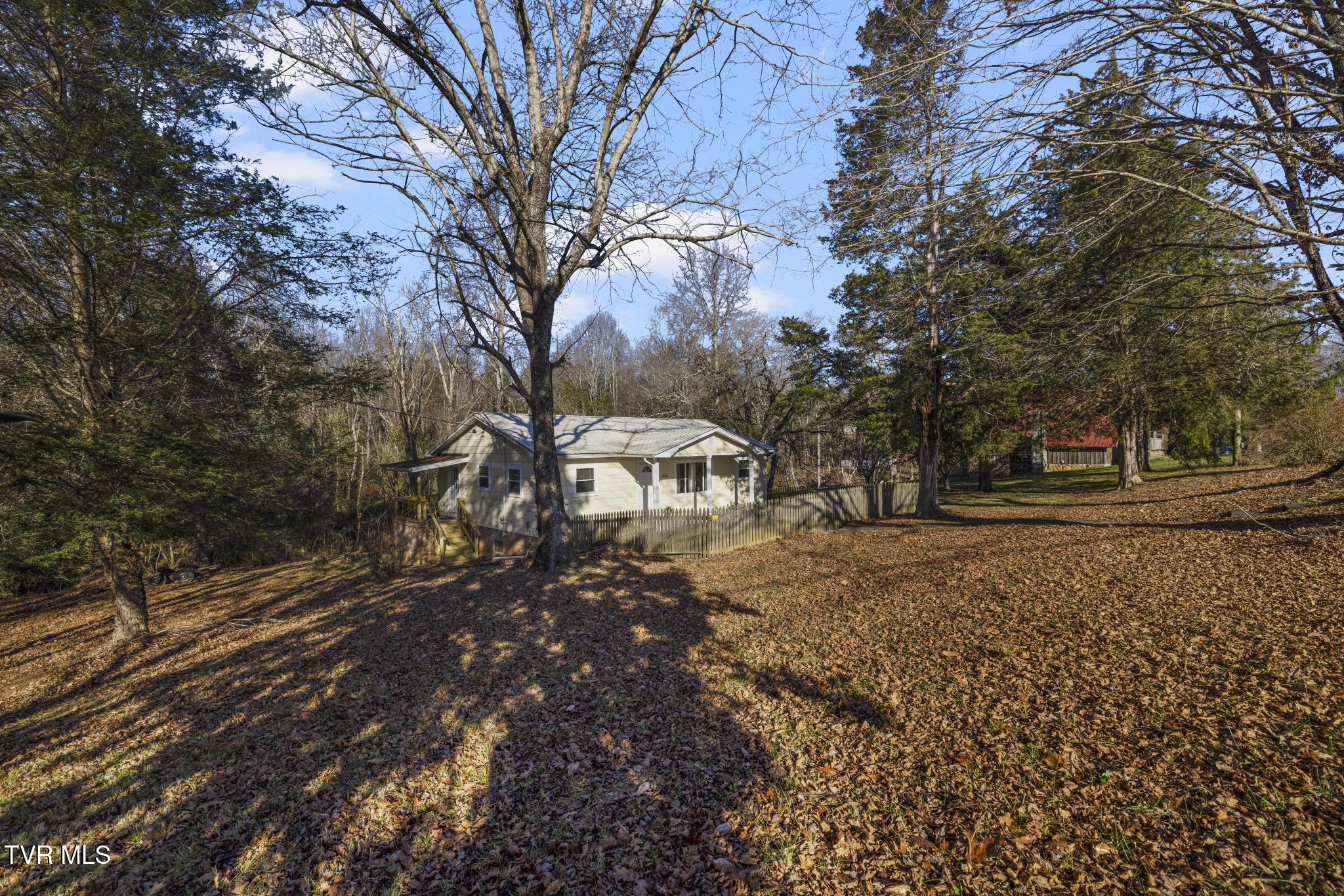 3086 Old State Rte 34 Limestone, TN 37681 - Photo 36 of 62 IMG_3667