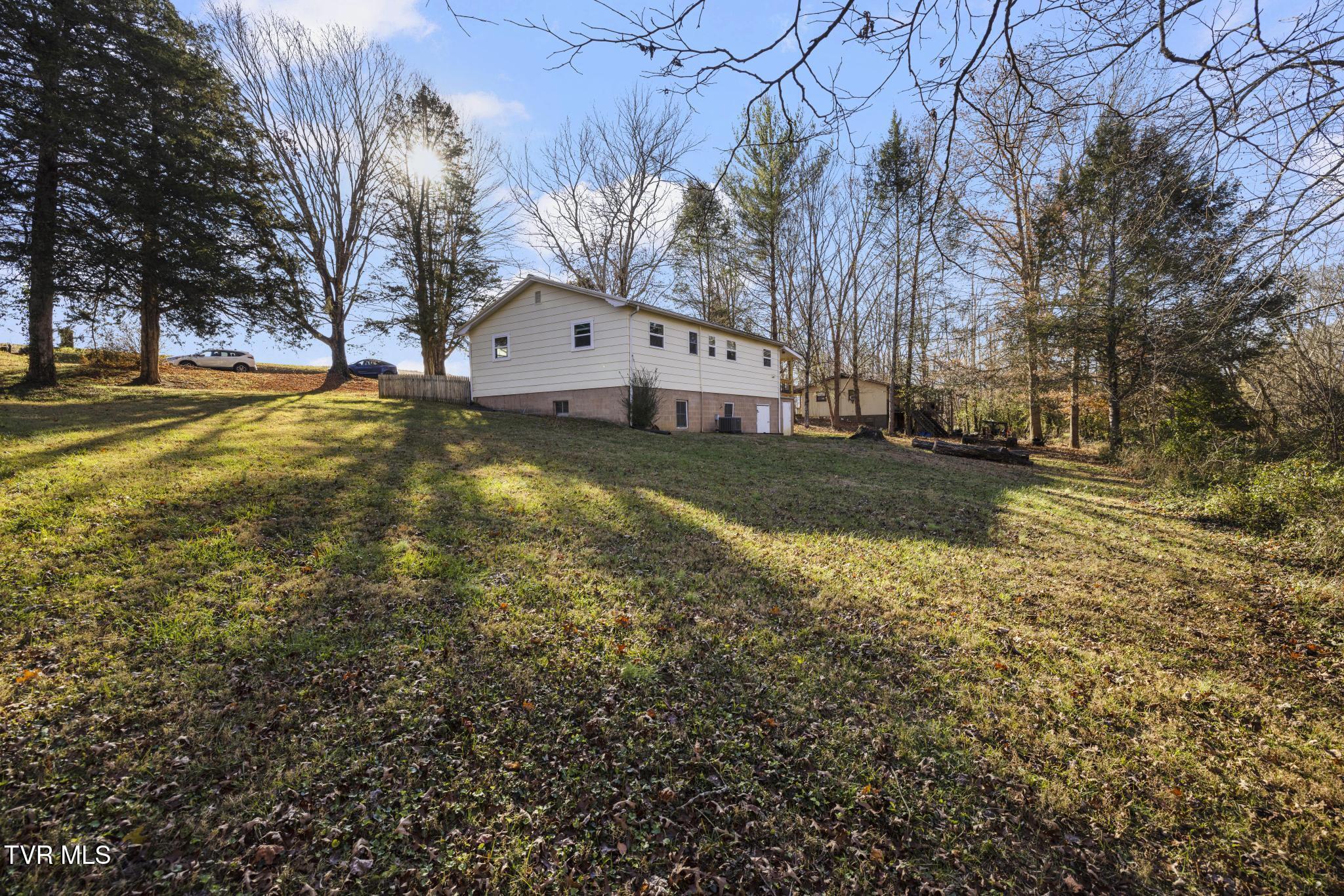 3086 Old State Rte 34 Limestone, TN 37681 - Photo 38 of 62 IMG_3670