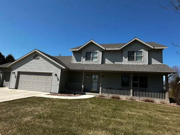$465,000 | 129 Columbine Lane, Sheboygan Falls, WI 53085