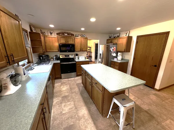 $465,000 | 129 Columbine Lane, Sheboygan Falls, WI 53085