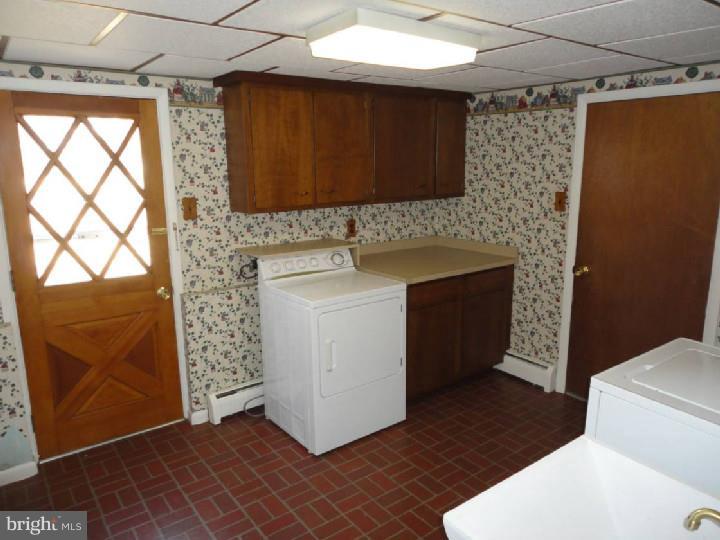 5 Pine Road Malvern, PA 19355 - Photo 12 of 21 Laundry Room