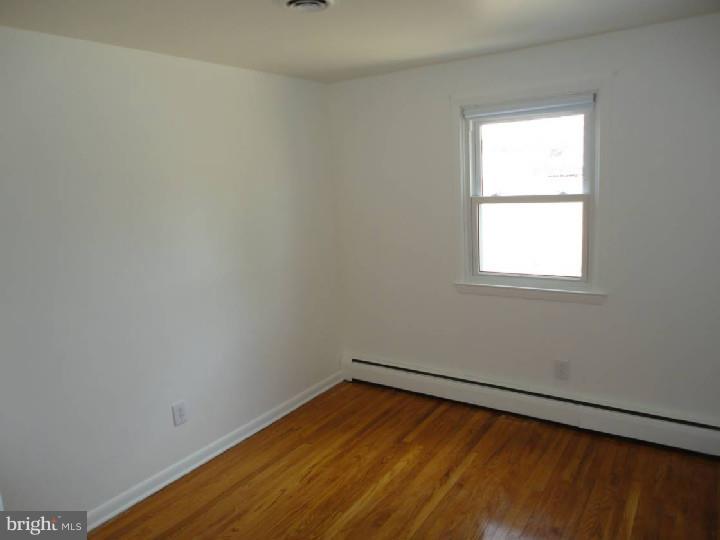 5 Pine Road Malvern, PA 19355 - Photo 13 of 21 Bedroom