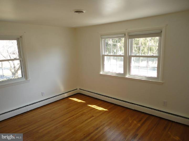 5 Pine Road Malvern, PA 19355 - Photo 15 of 21 Bedroom
