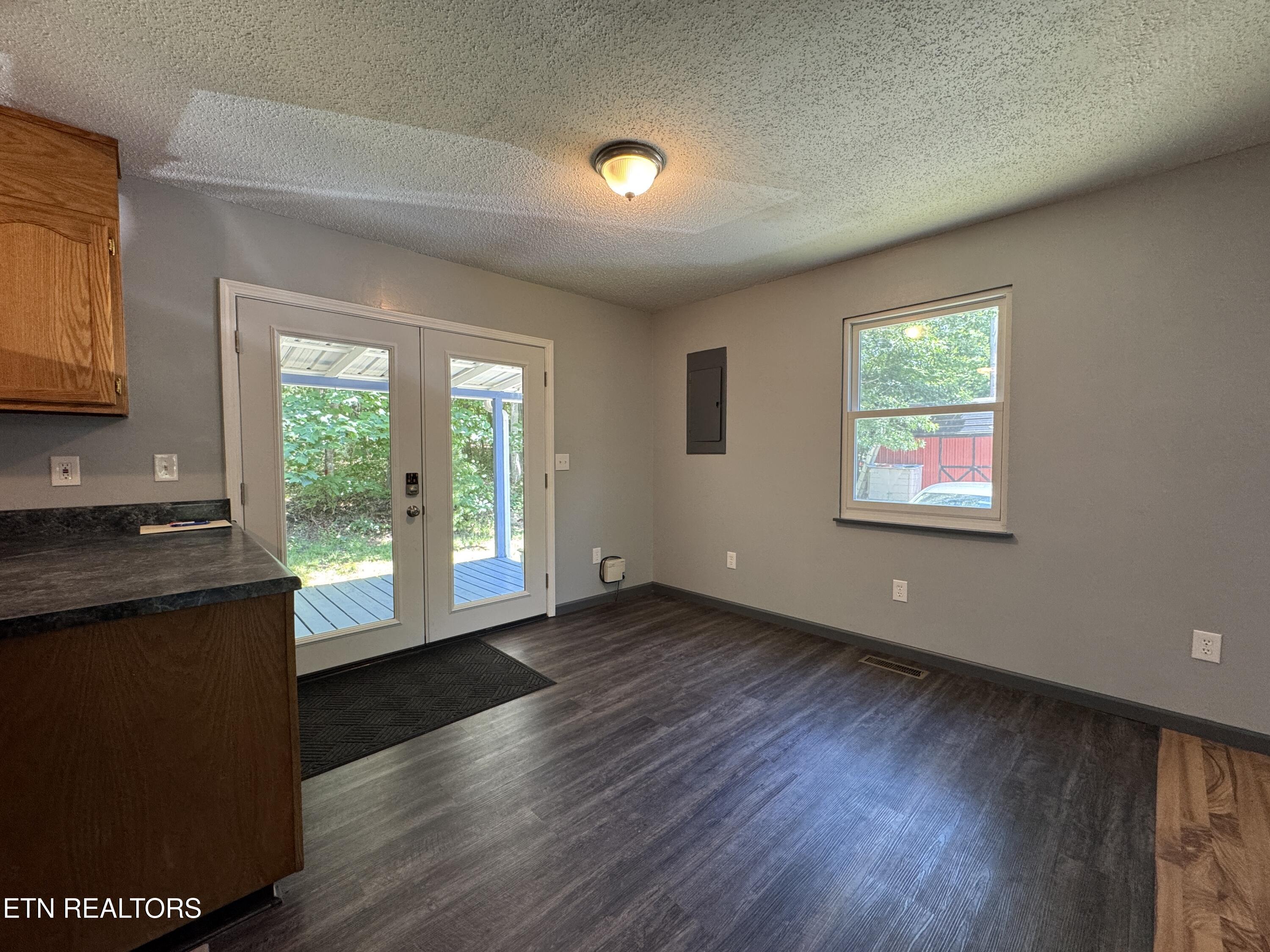 125 Walnut Lane Oneida, TN 37841 - Photo 12 of 39 IMG_7617