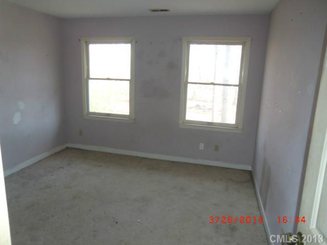 4008 Wynbrook Way Monroe, NC 28112 - Photo 10 of 15 an empty room with a window