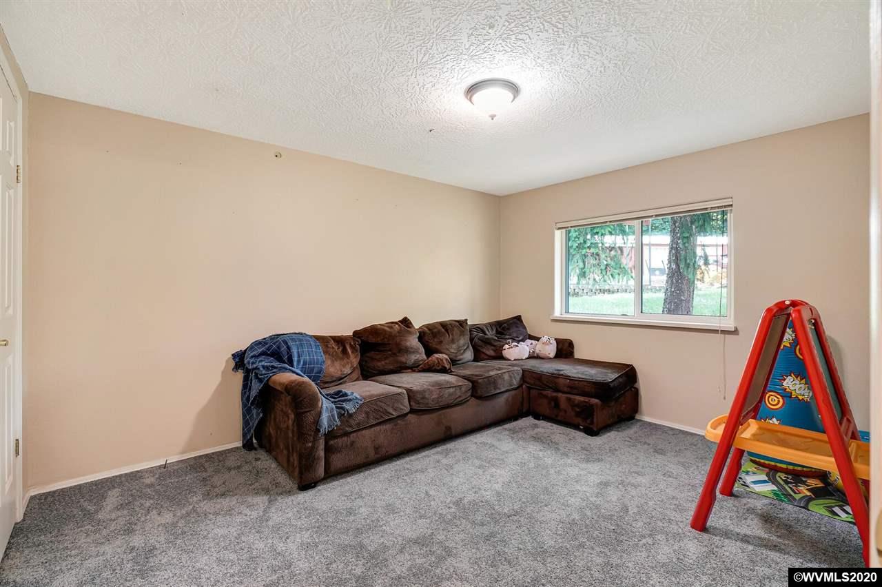 16355 McBee Road Dallas, OR 97338 - Photo 31 of 41