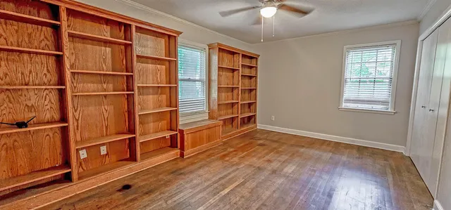 $449,000 | 724 Center Drive, Memphis, TN 38112