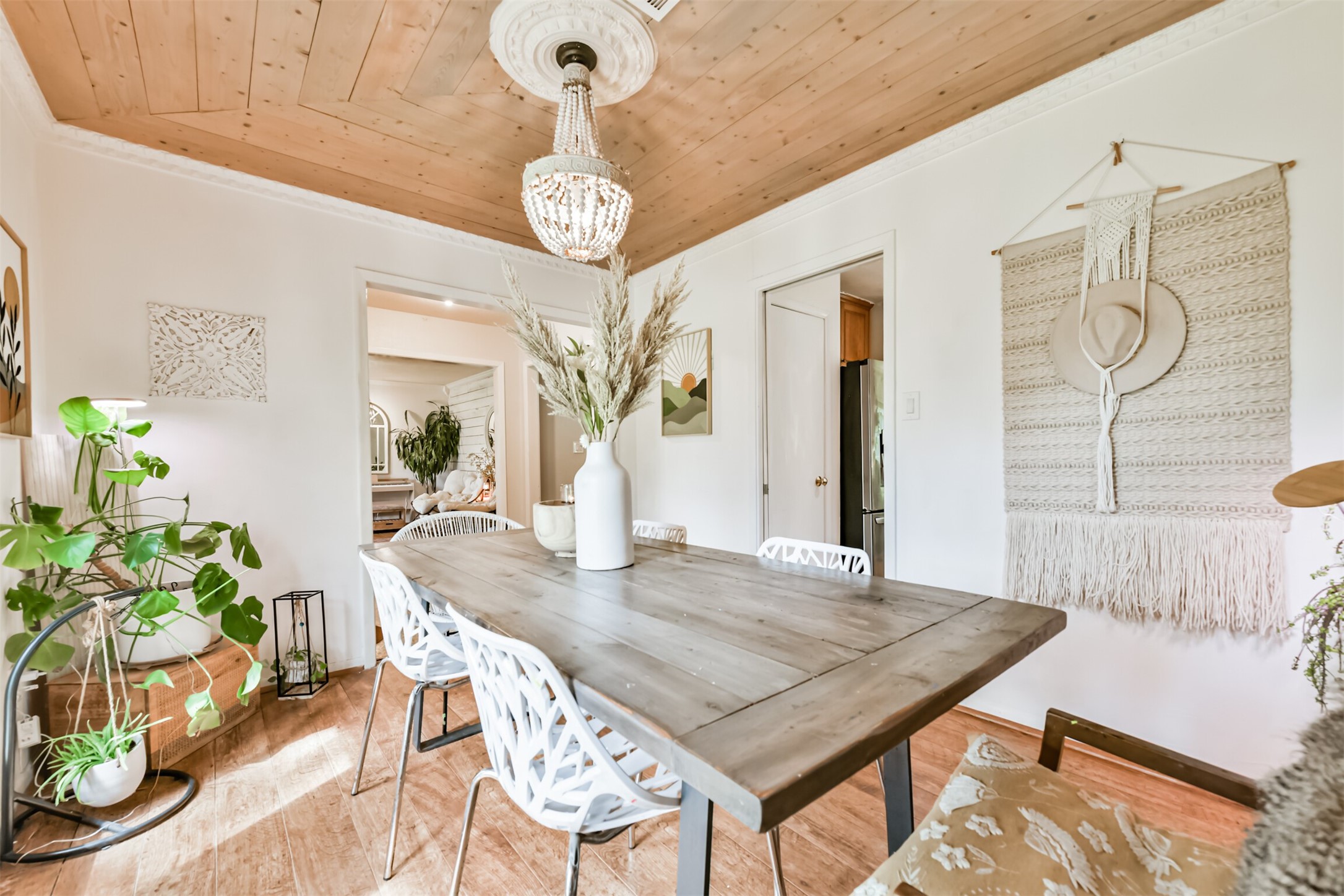 1723 Capstan Road Houston, TX 77062 - Photo 7 of 43