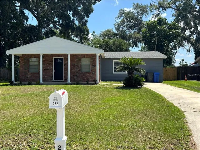$2,100 | 232 Beverly Boulevard, Brandon, FL 33511