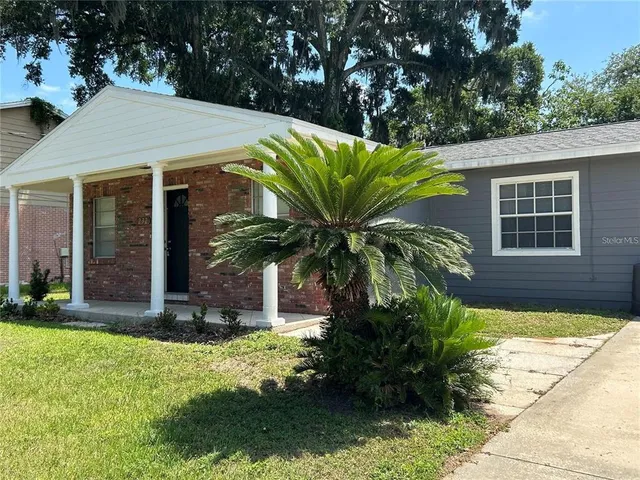 $2,100 | 232 Beverly Boulevard, Brandon, FL 33511