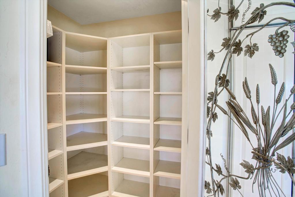 16850 Los Morros Rancho Santa Fe, CA 92067 - Photo 5 of 20