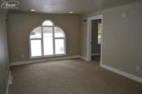 9410 North Linden Road Clio, MI 48420 - Photo 13 of 28 20394941-12.JPG