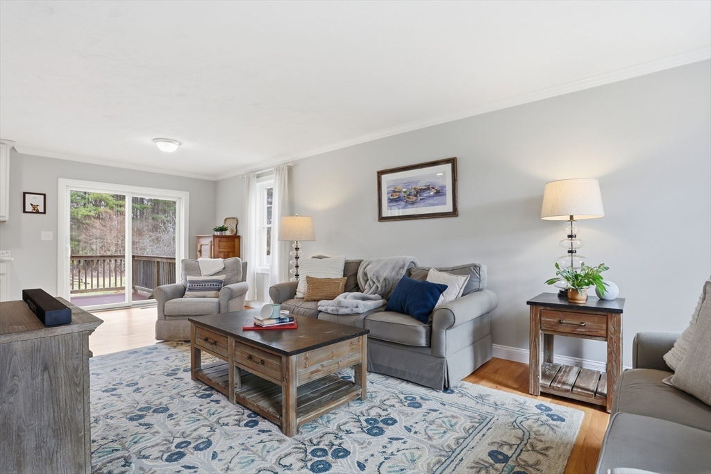 175 Rangeway Road Billerica, MA 01862 - Photo 13 of 42