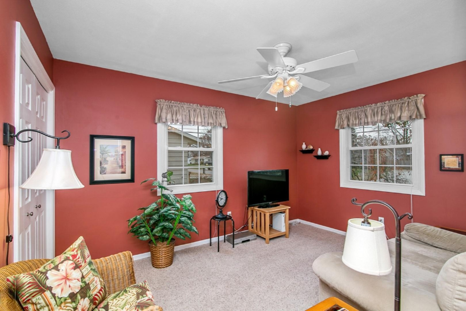 1647 Fairview Street Jenison, MI 49428 - Photo 12 of 25 IMG_1011