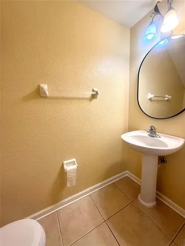 $2,300 | 6462 Daysbrook Drive, Unit 105, Orlando, FL 32835