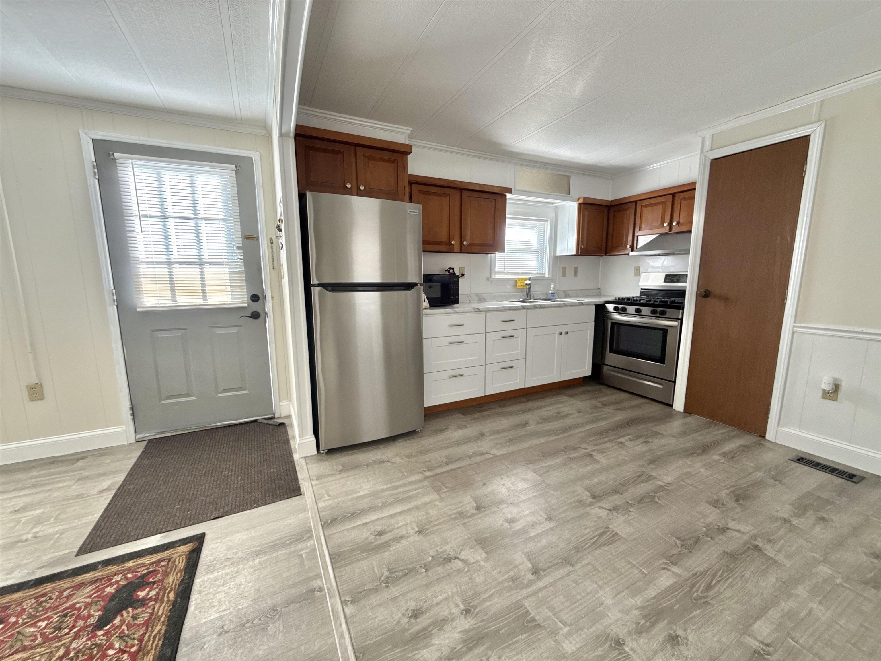 81 Crampton Road, Unit 33 Castleton, VT 05735 - Photo 11 of 24