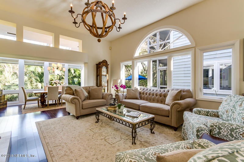 18 Beachwood Road Fernandina Beach, FL 32034 - Photo 6 of 47 Light and Bright
