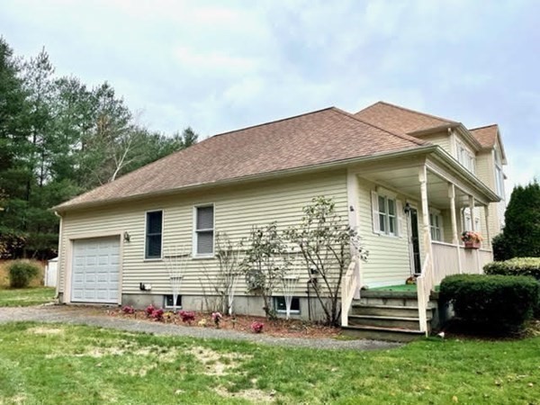 40 Deer Run Road Kingston, MA 02364 - Photo 6 of 39 Gallery Image 6
