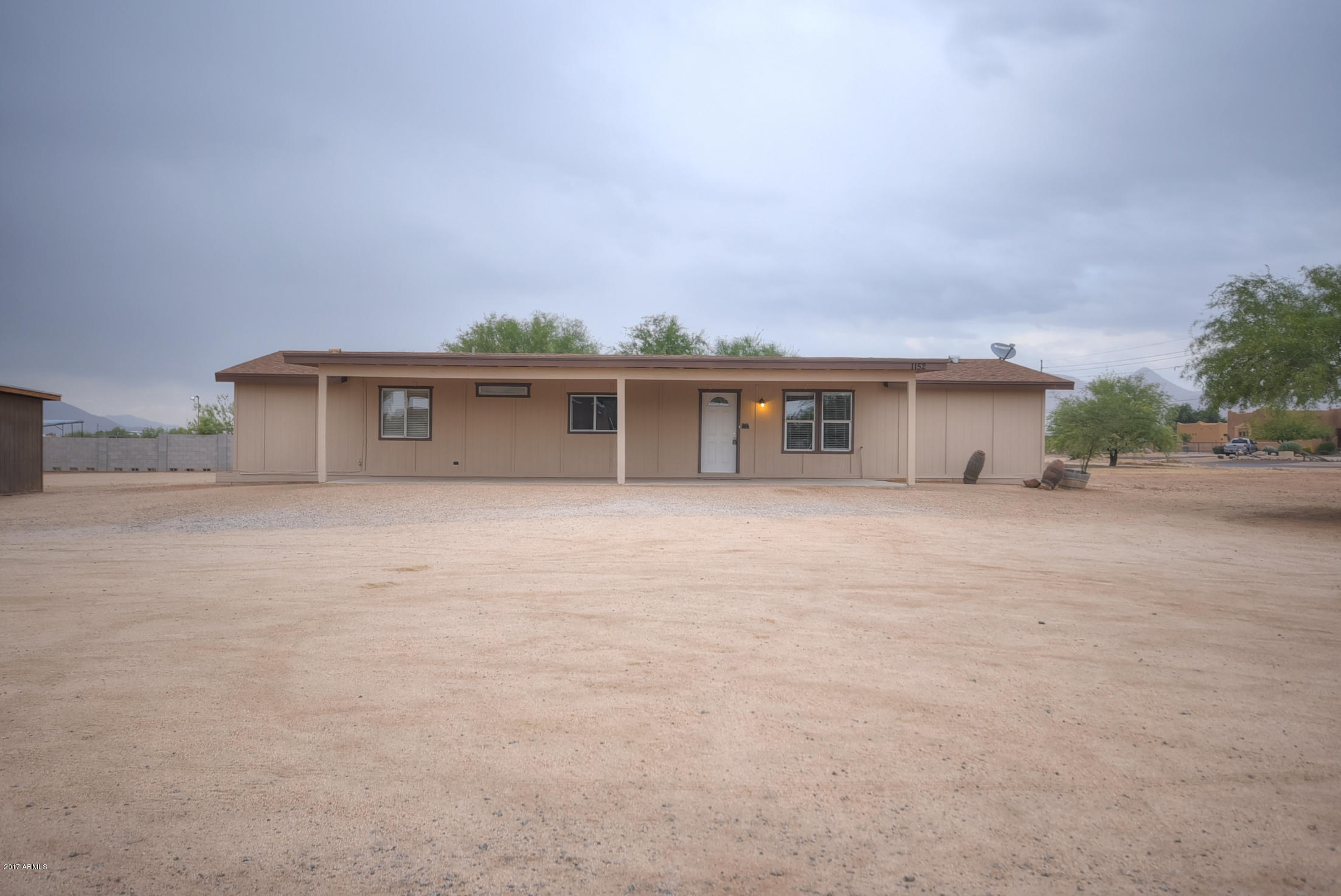 1152 East Maddock Road Phoenix, AZ 85086 - Photo 1 of 33 1