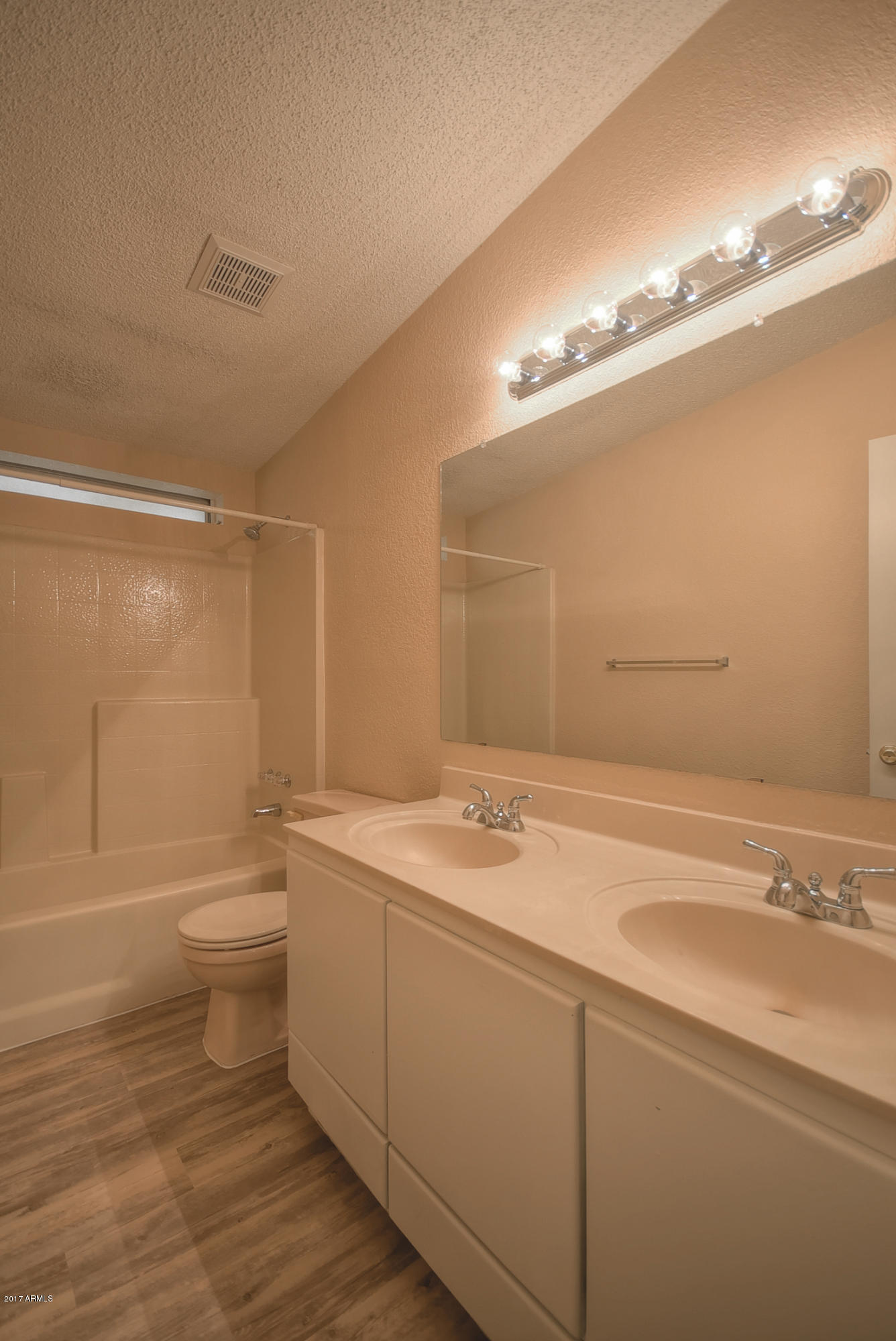 1152 East Maddock Road Phoenix, AZ 85086 - Photo 21 of 33 21