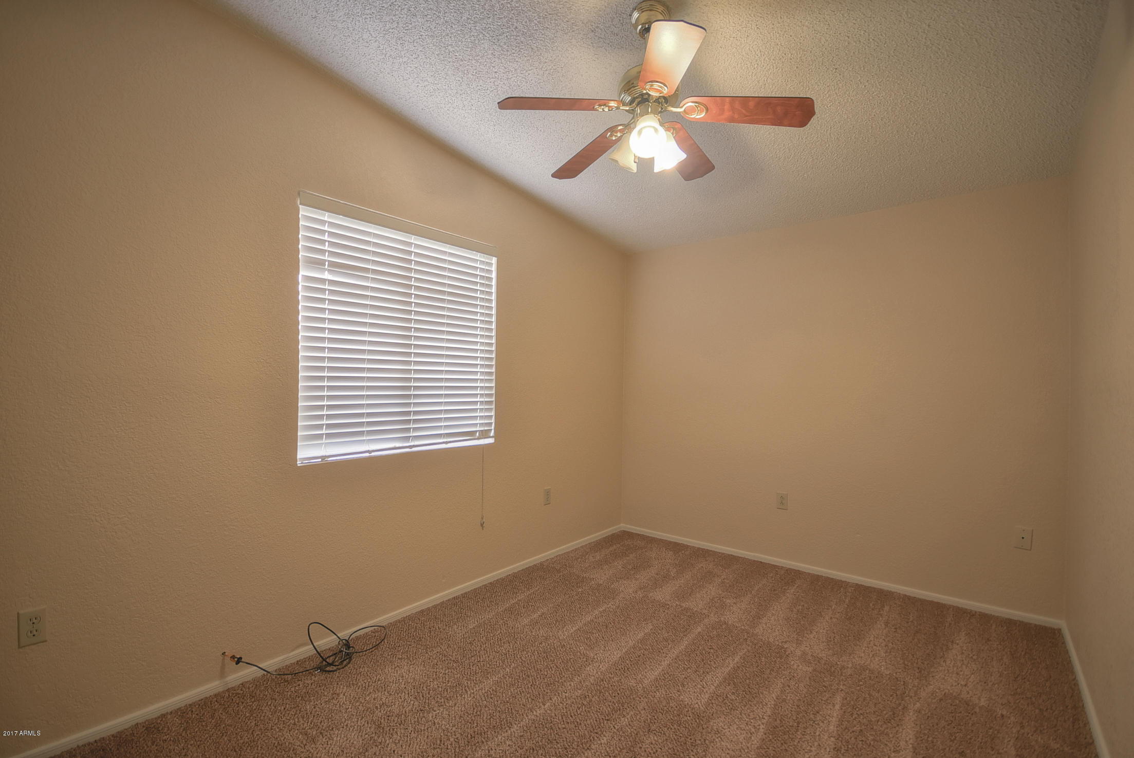 1152 East Maddock Road Phoenix, AZ 85086 - Photo 24 of 33 24