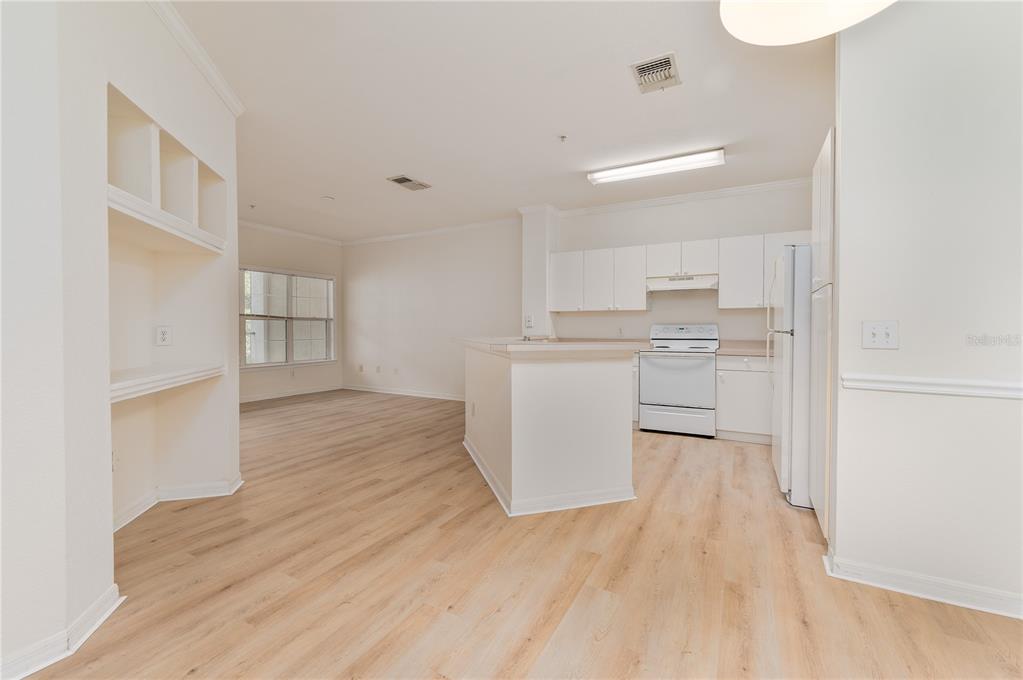 3593 Conroy Road, Unit 424 Orlando, FL 32839 - Photo 2 of 23 Gallery Image 2