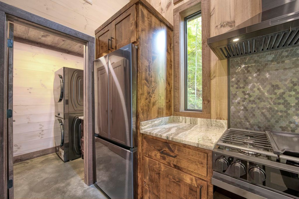 1241 Mountain Tops Road Blue Ridge, GA 30513 - Photo 22 of 31 Gallery Image 22