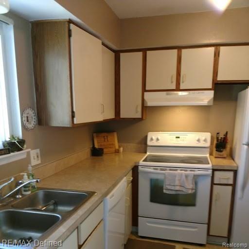 1548 Porter Circle, Unit 176 Rochester, MI 48307 - Photo 3 of 10